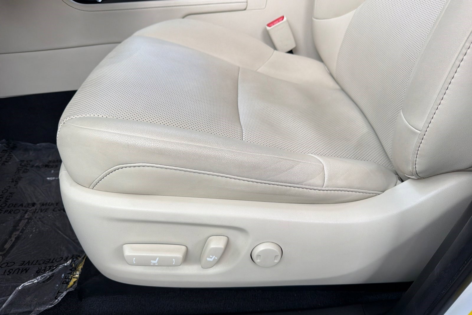 Used 2022 Lexus GX 460 Premium w/ Premium Package AWD/4WD image 14