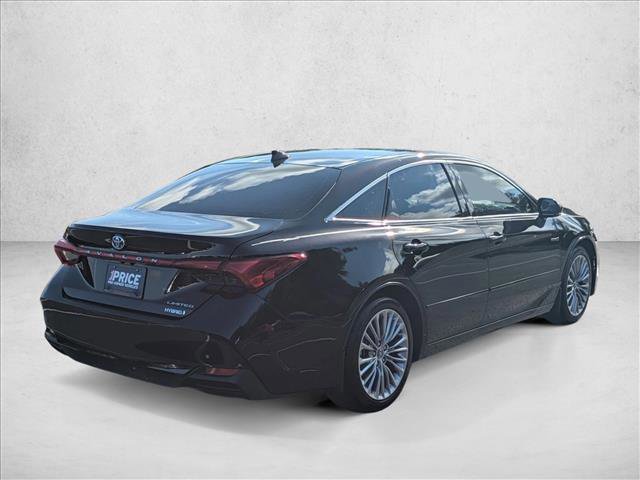 Used 2020 Toyota Avalon Limited w/ Advanced Safety Package FWD image 5
