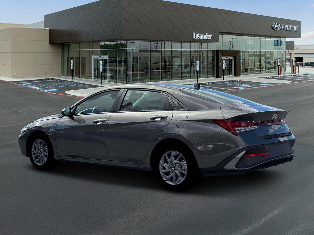 New 2026 Hyundai Elantra Blue image 4