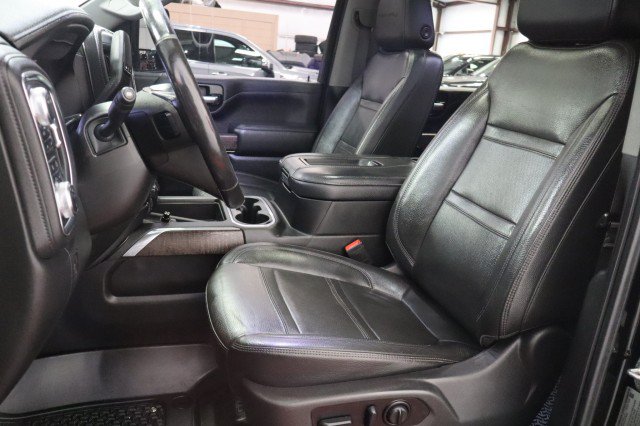 Used 2022 GMC Sierra 3500 Denali w/ Denali Black Diamond Edition AWD/4WD image 43