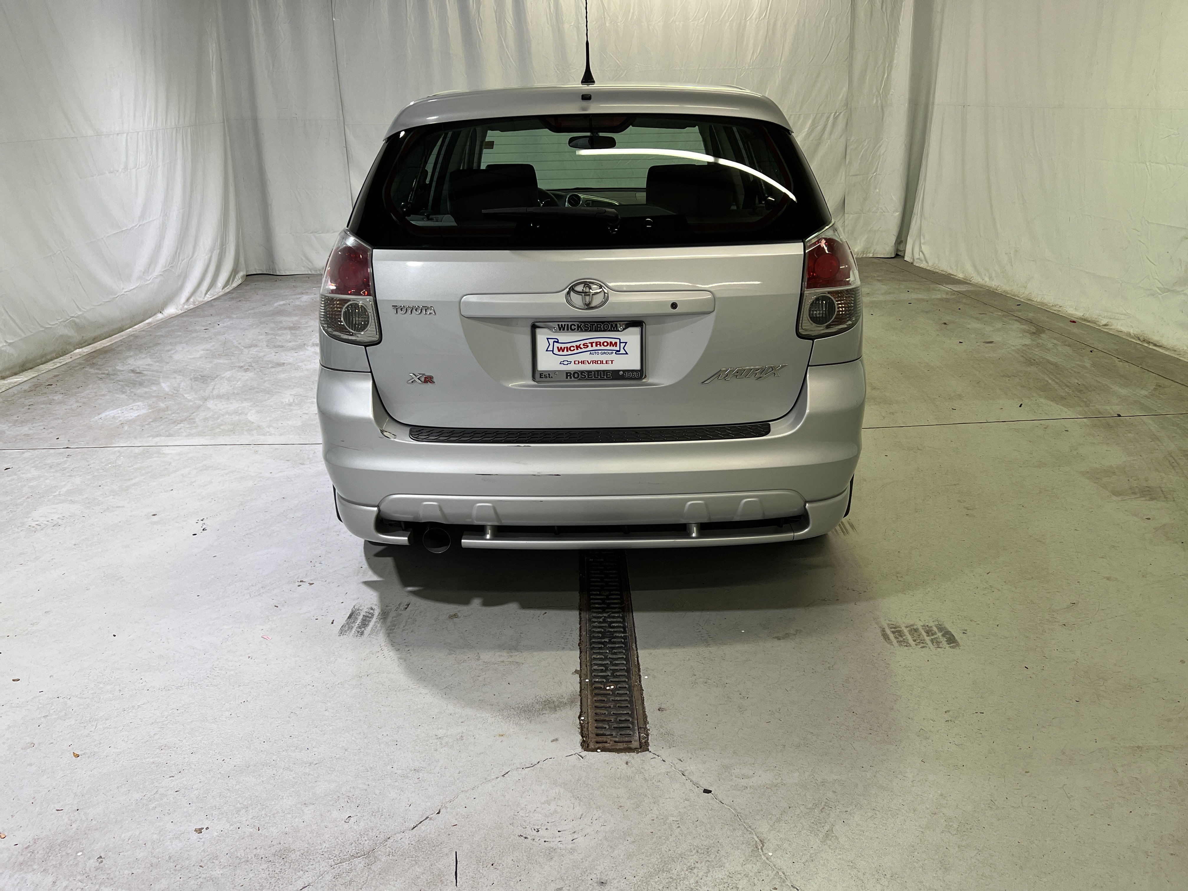 Used 2007 Toyota Matrix FWD image 9