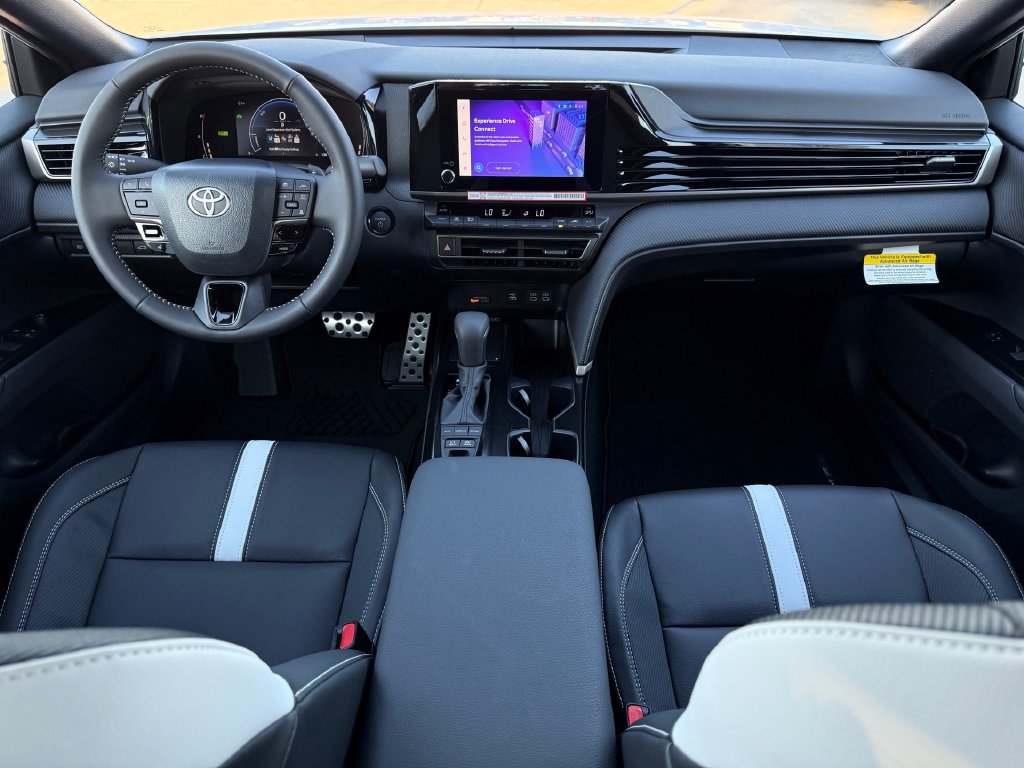 New 2026 Toyota Camry SE w/ Convenience Package FWD image 21