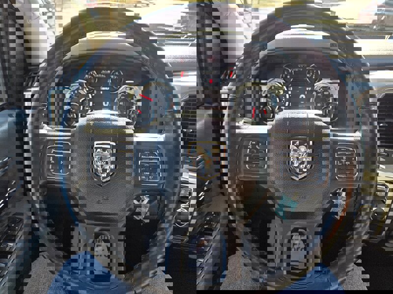 Used 2019 RAM 1500 Classic Warlock w/ Luxury Group image 13