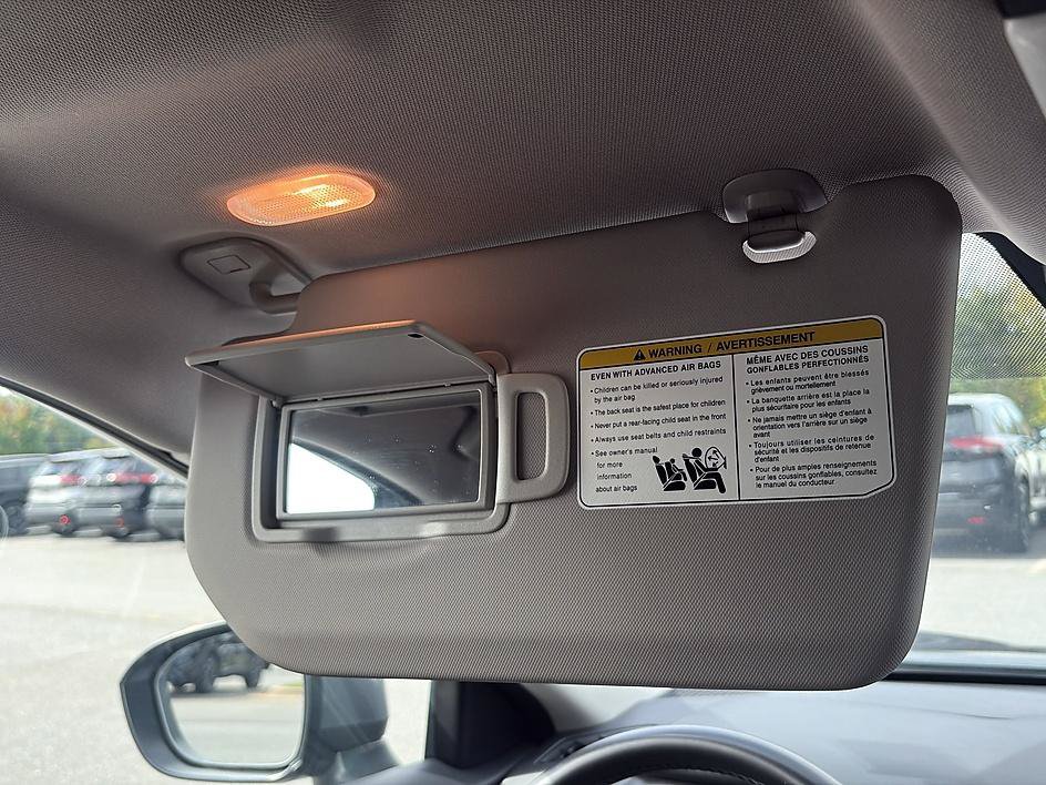 Certified 2025 Nissan Rogue SV AWD/4WD image 37