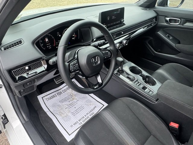 Used 2025 Honda Civic Sport image 12