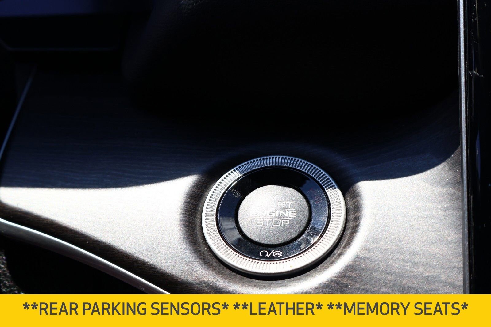 Used 2023 Jeep Grand Cherokee Limited image 8