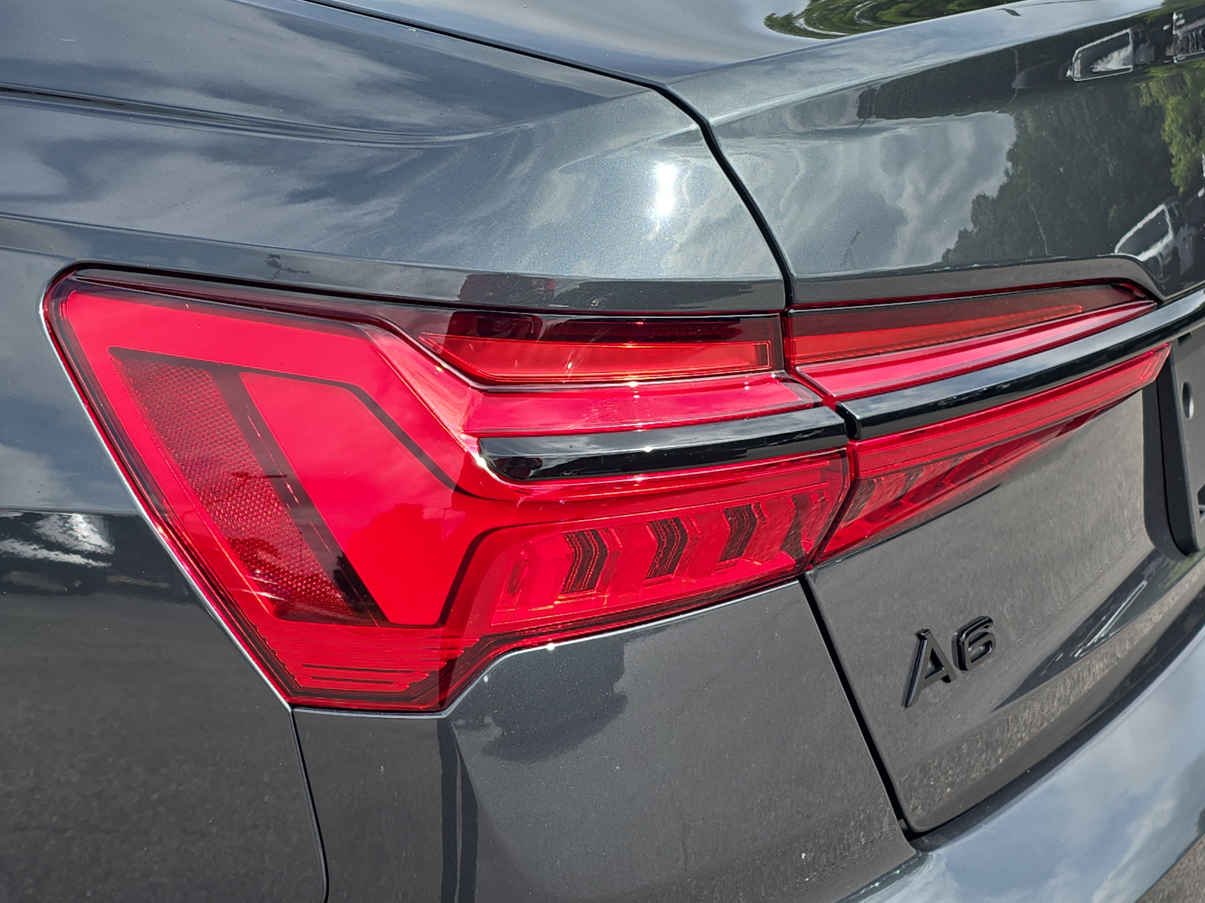 Used 2025 Audi A6 Premium Plus w/ Premium Plus Package AWD/4WD image 35