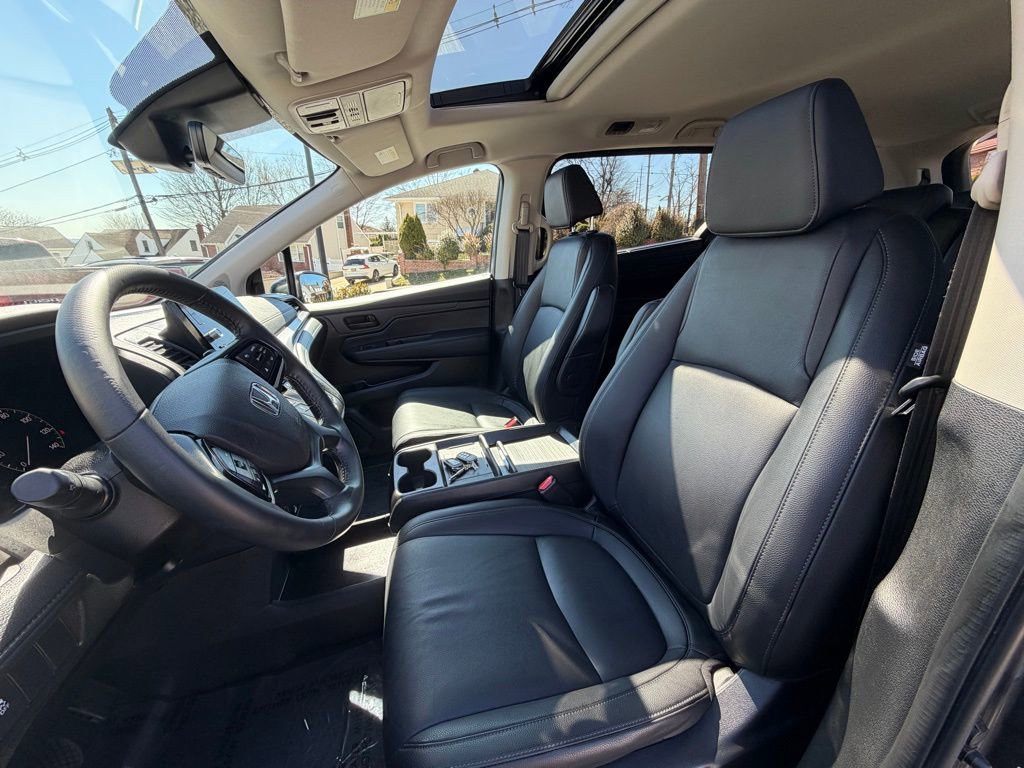 Used 2025 Honda Odyssey EX-L image 10