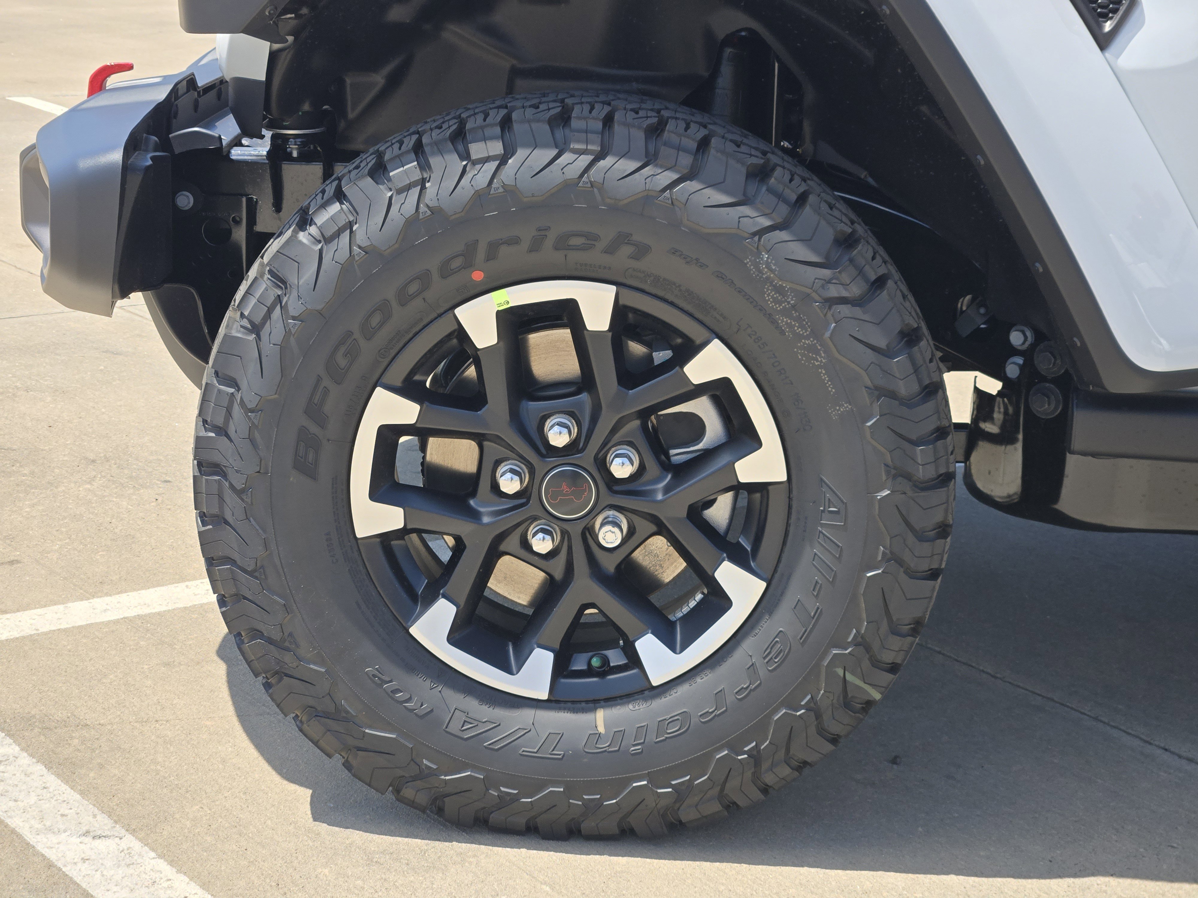 New 2026 Jeep Wrangler Unlimited Rubicon AWD/4WD image 9