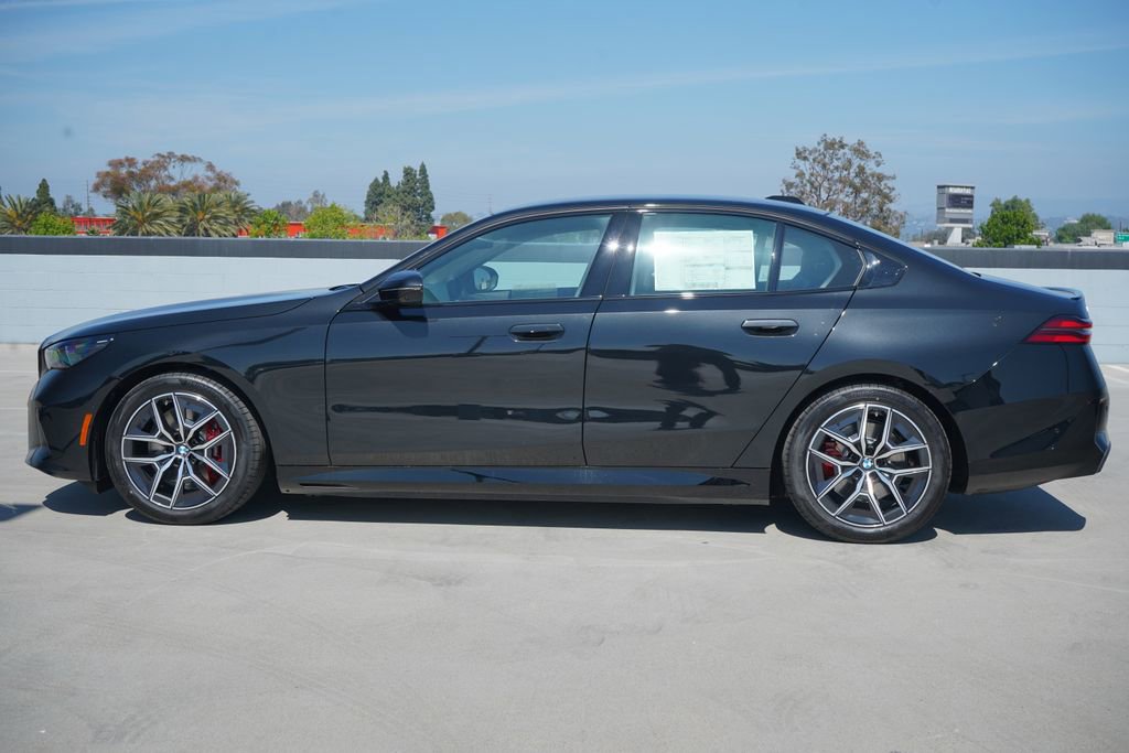 New 2026 BMW i5 eDrive40 w/ M Sport Package image 4