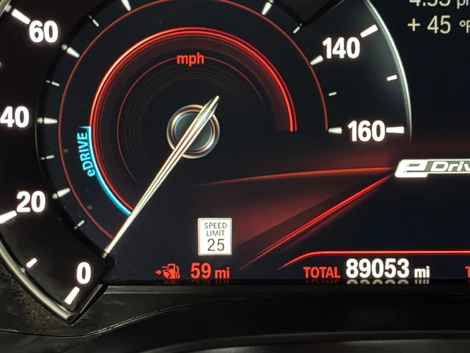 Used 2019 BMW 530e xDrive w/ Convenience Package image 15