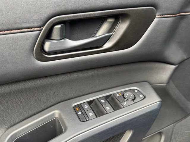 Used 2024 Nissan Pathfinder Rock Creek image 14