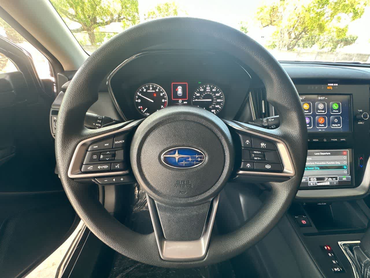 Used 2025 Subaru Outback AWD/4WD image 15