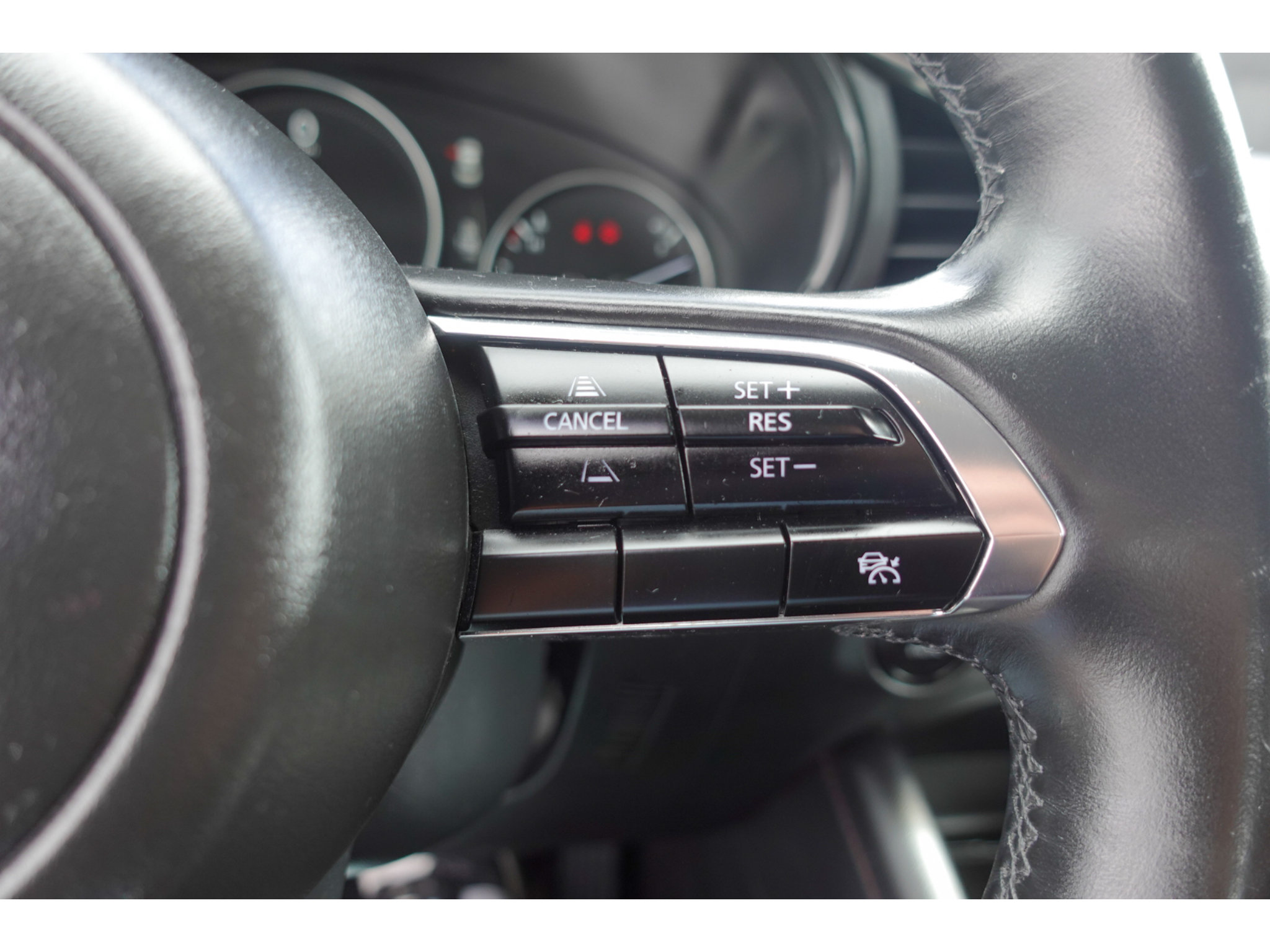 Used 2024 MAZDA MAZDA3 s AWD/4WD image 21