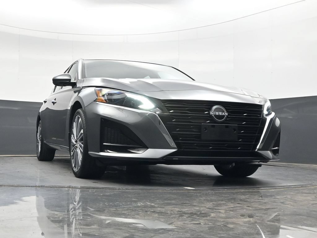 Certified 2023 Nissan Altima 2.5 SL AWD/4WD image 49