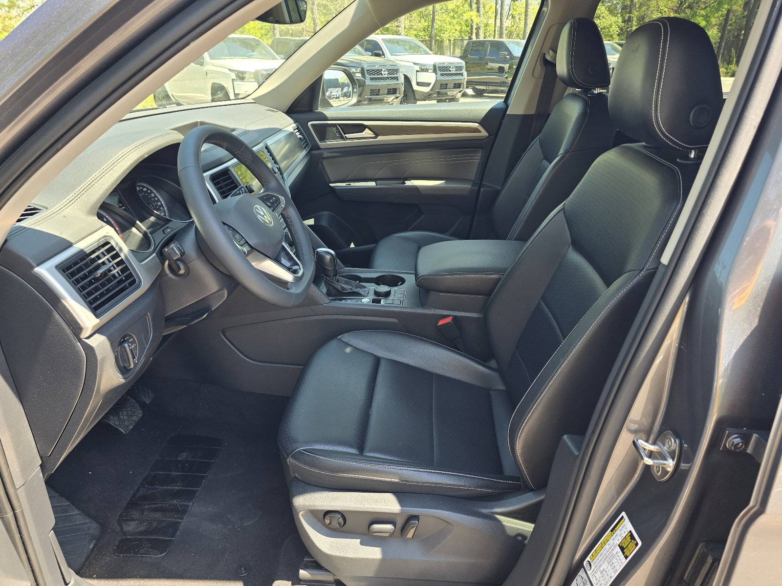 Used 2021 Volkswagen Atlas SE AWD/4WD image 12