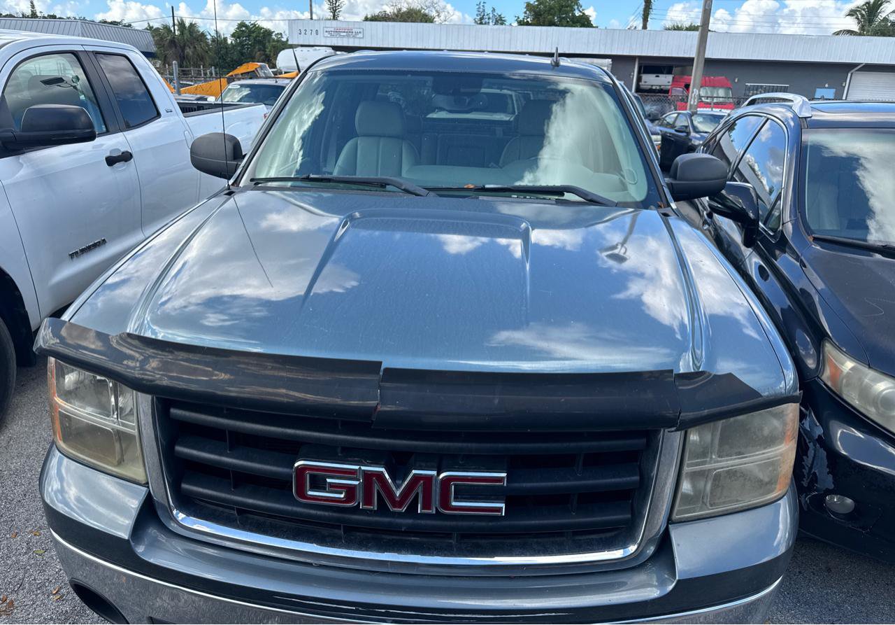 Used 2008 GMC Sierra 1500 2WD Crew Cab image 2