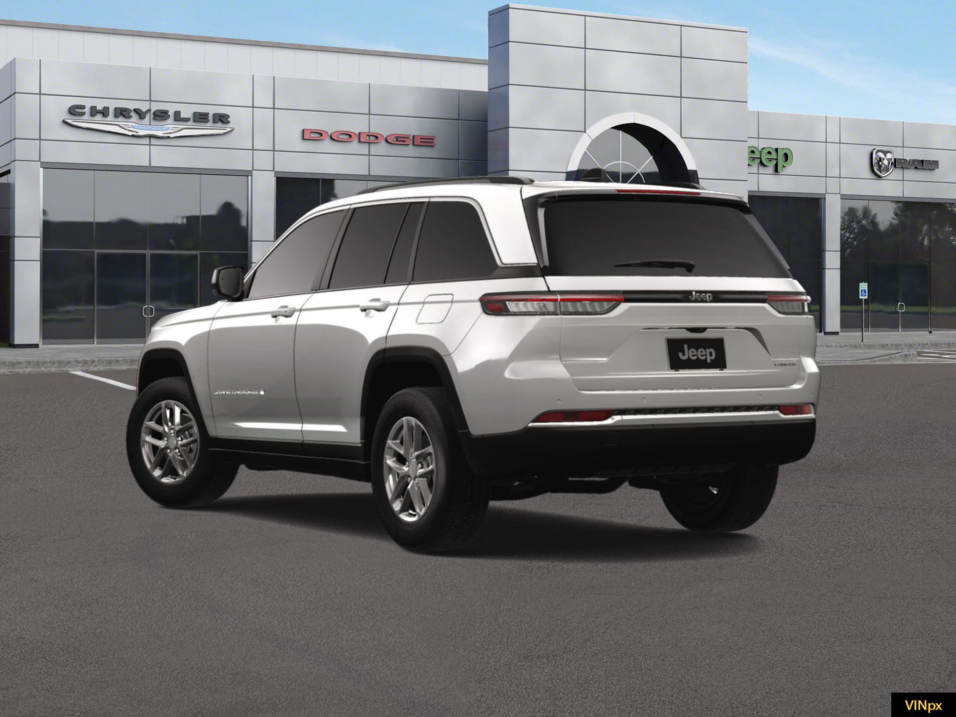 New 2025 Jeep Grand Cherokee Laredo X w/ Luxury Tech Group I image 5