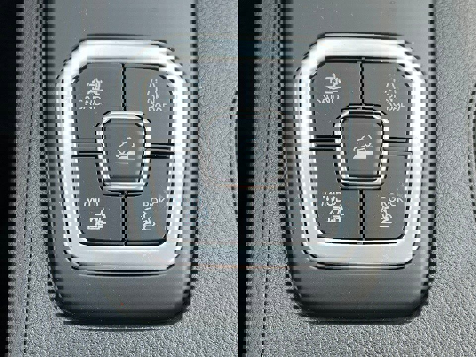 New 2026 Nissan Frontier PRO-4X image 32