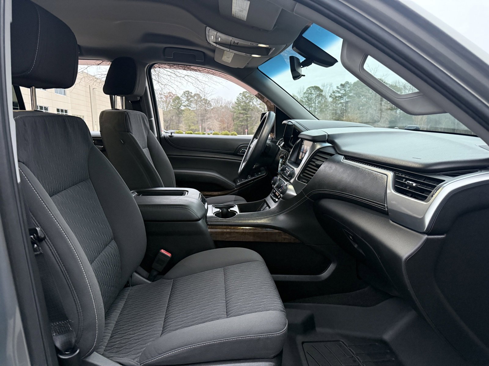 Used 2018 Chevrolet Tahoe LS w/ All-Season Package image 33