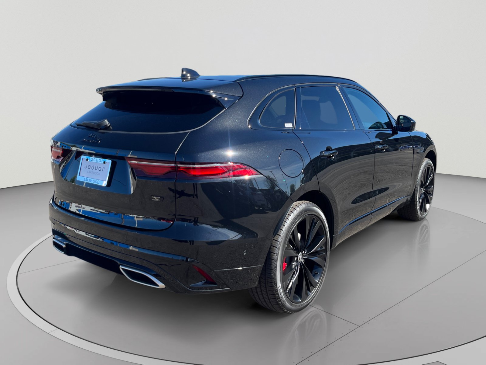 New 2026 Jaguar F-PACE R-Dynamic S AWD/4WD image 5