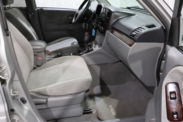 Used 2003 Suzuki XL7 4WD image 15