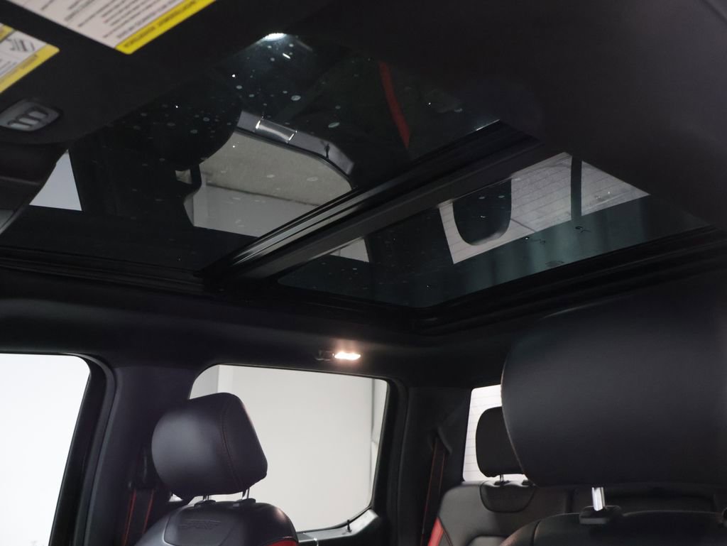 Used 2018 Ford F150 Lariat w/ Equipment Group 502A Luxury image 33