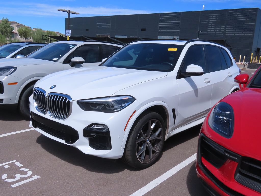 Used 2019 BMW X5 xDrive40i w/ M Sport Package AWD/4WD image 2