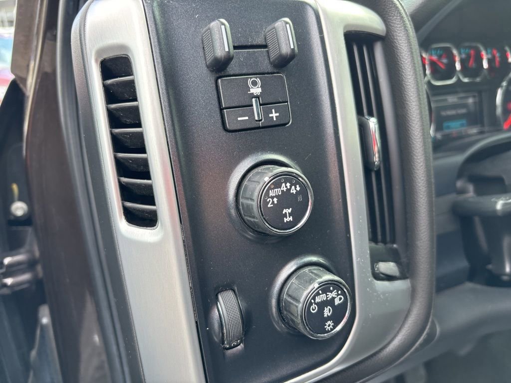Used 2018 GMC Sierra 1500 SLT w/ SLT Premium Package AWD/4WD image 24