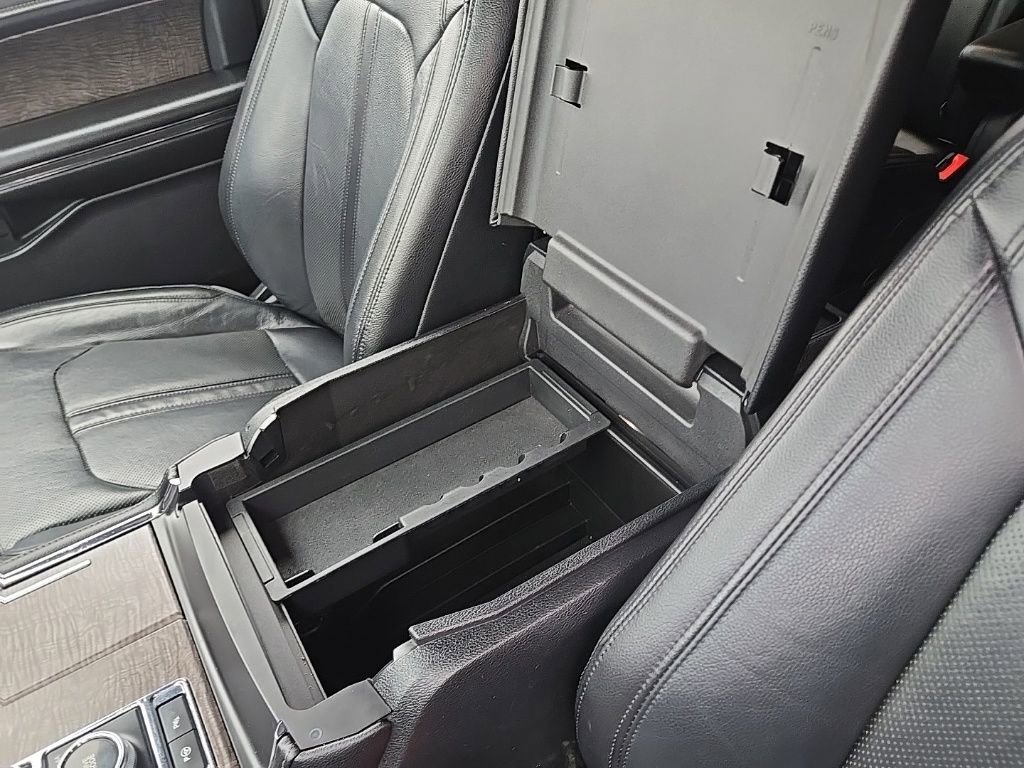 Used 2019 Ford Expedition Limited w/ Equipment Group 302A image 27