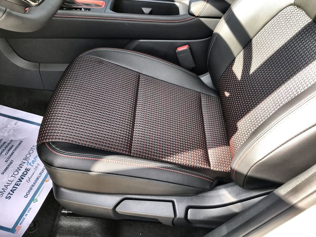 New 2026 Nissan Kicks SR w/ SR Premium Package image 12