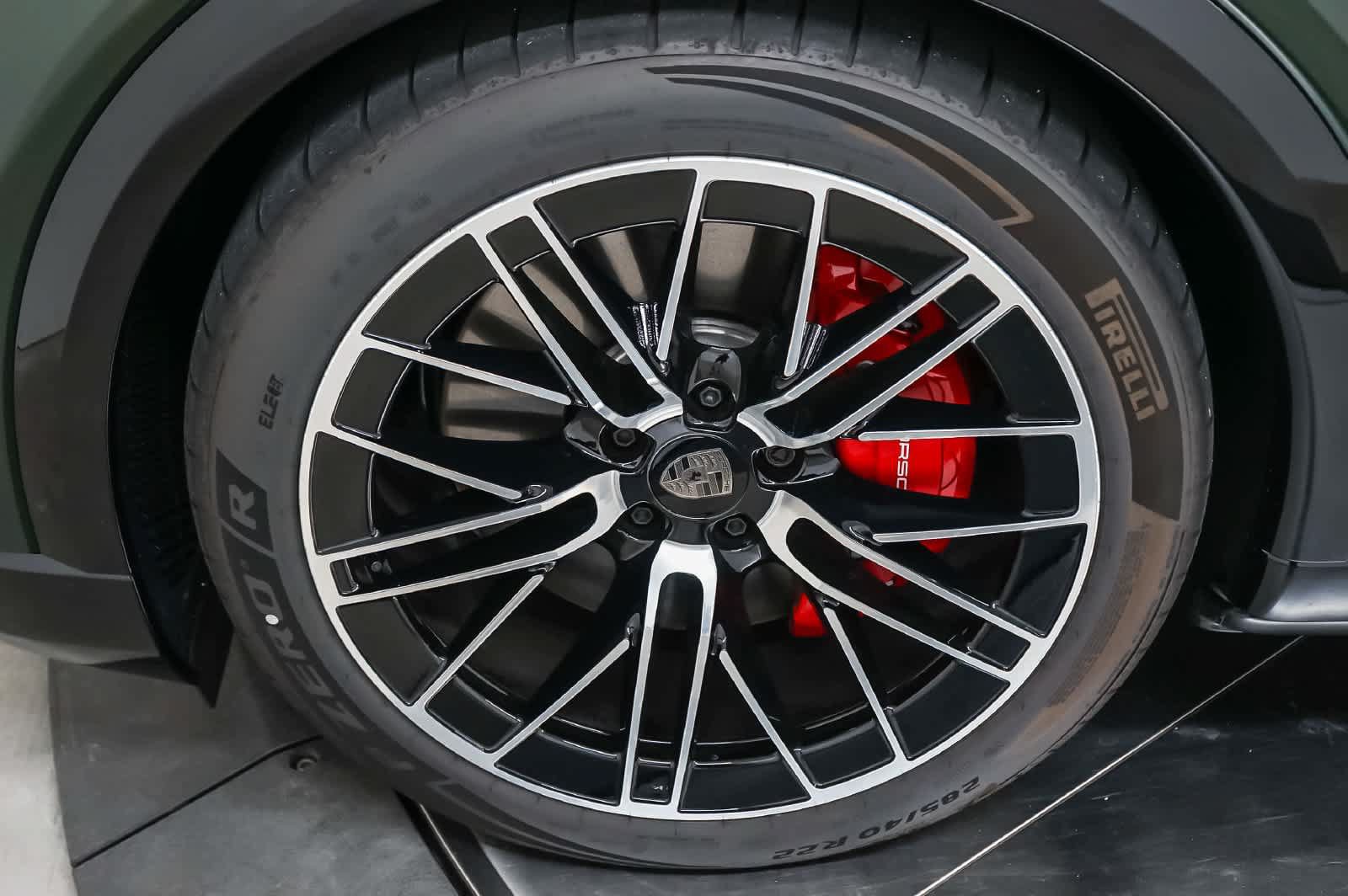 New 2026 Porsche Cayenne Turbo Electric AWD/4WD image 14