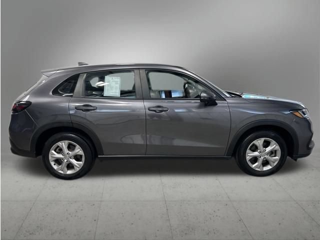 Certified 2024 Honda HR-V LX image 7