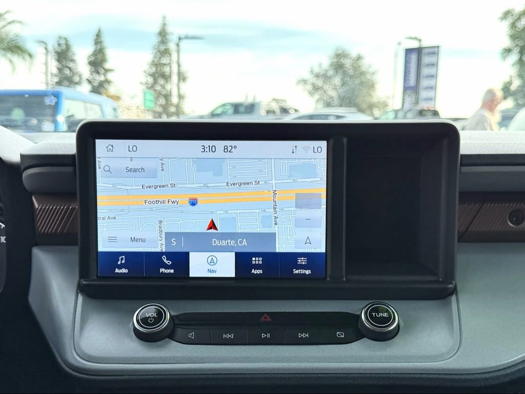 Certified 2024 Ford Maverick Lariat image 25