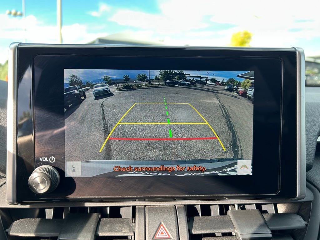 Used 2024 Toyota RAV4 LE image 21