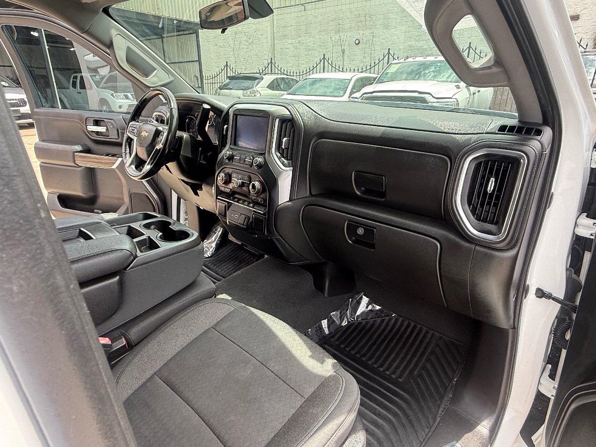 Used 2021 Chevrolet Silverado 1500 LT RWD image 17