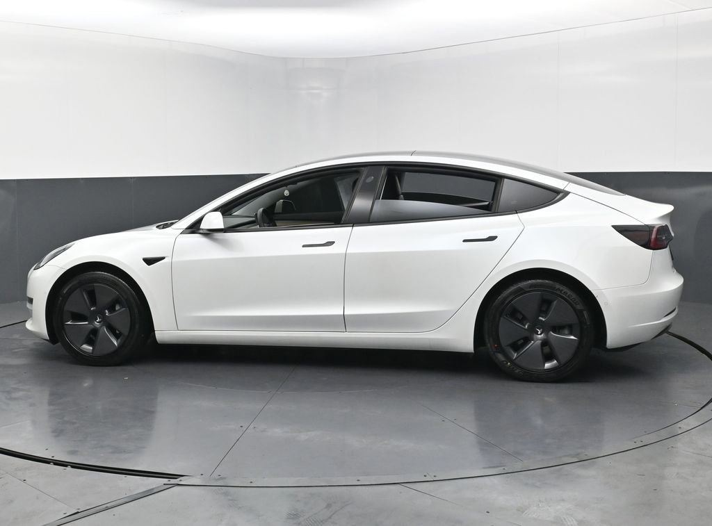 Used 2021 Tesla Model 3 Standard Range Plus RWD image 8