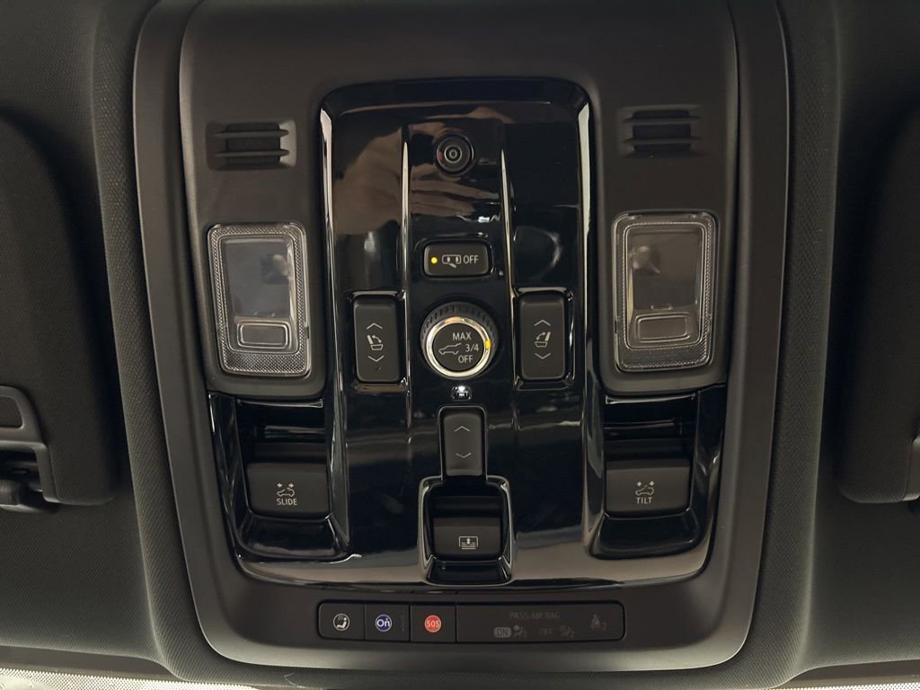 Used 2026 Chevrolet Suburban High Country AWD/4WD image 26