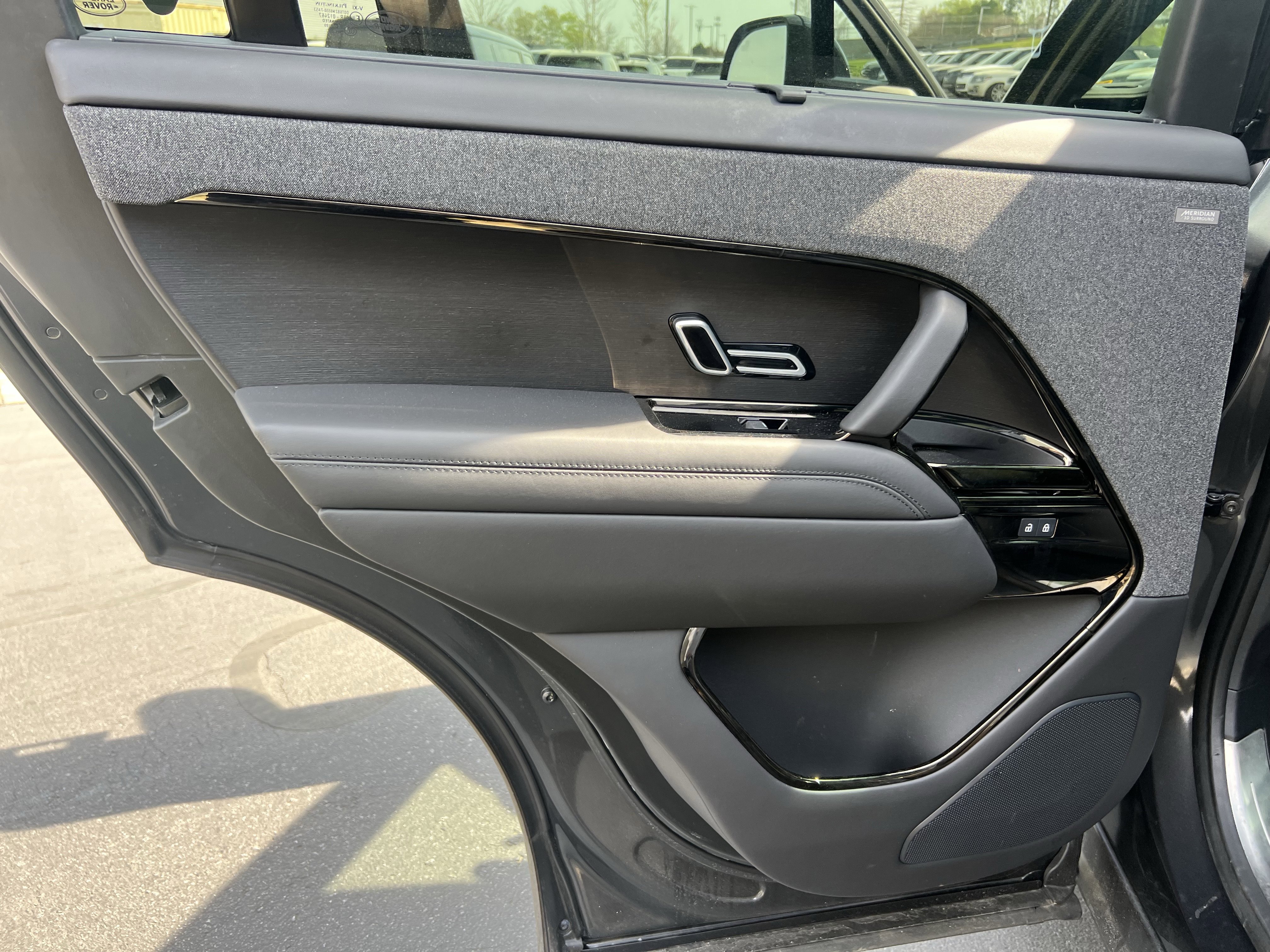 Certified 2025 Land Rover Range Rover Sport Autobiography image 22