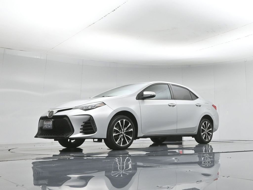 Used 2017 Toyota Corolla SE w/ Carpet Mat Package (TMS) FWD image 44