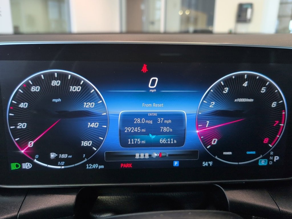 Used 2023 Mercedes-Benz GLC 300 4MATIC image 19