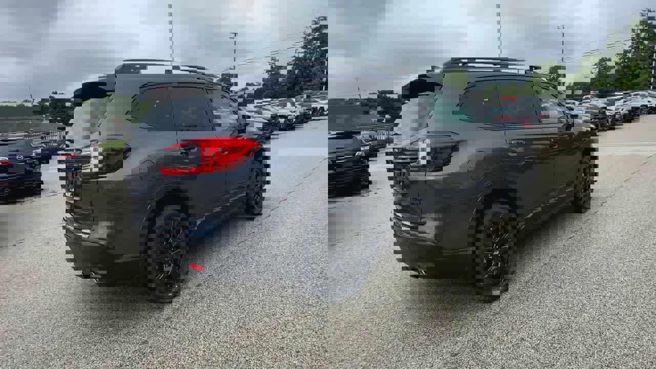 New 2025 Subaru Ascent Bronze Edition w/ Onyx Package image 8