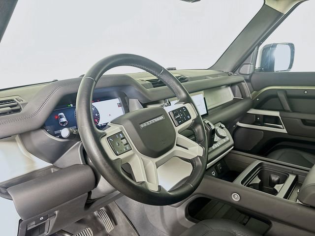 Used 2024 Land Rover Defender 110 S AWD/4WD image 9