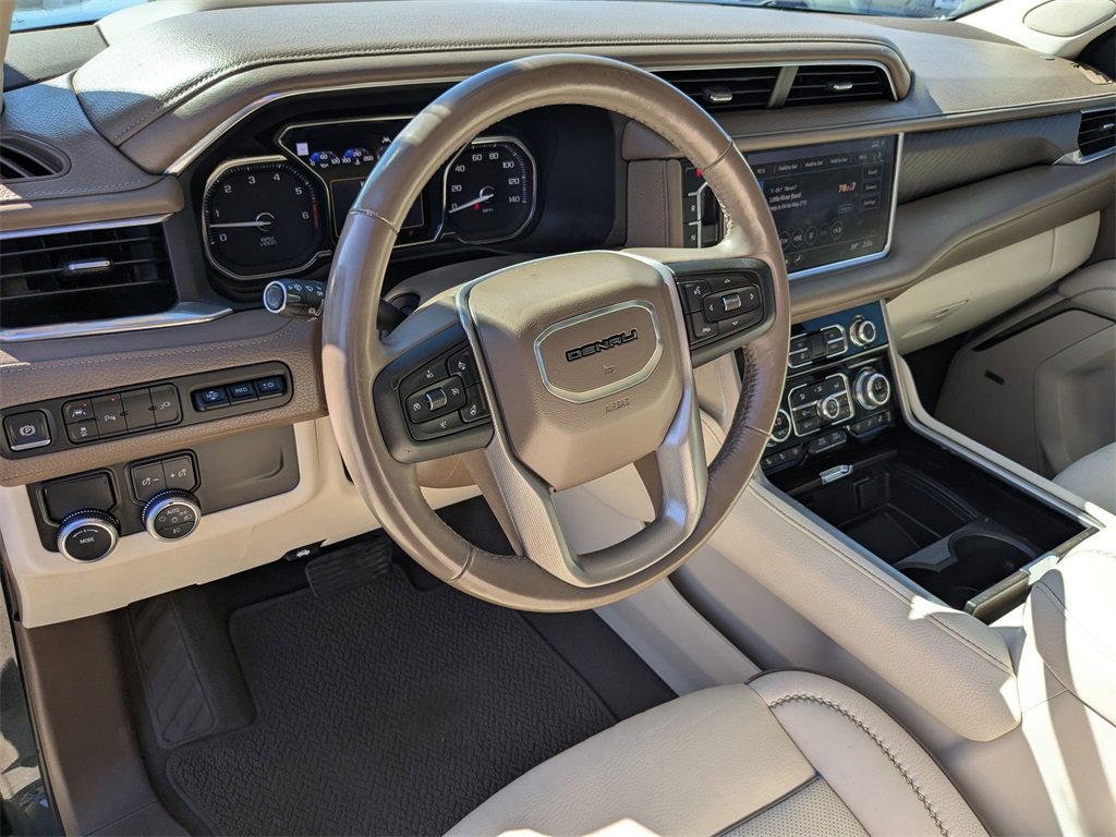 Used 2021 GMC Yukon Denali image 10