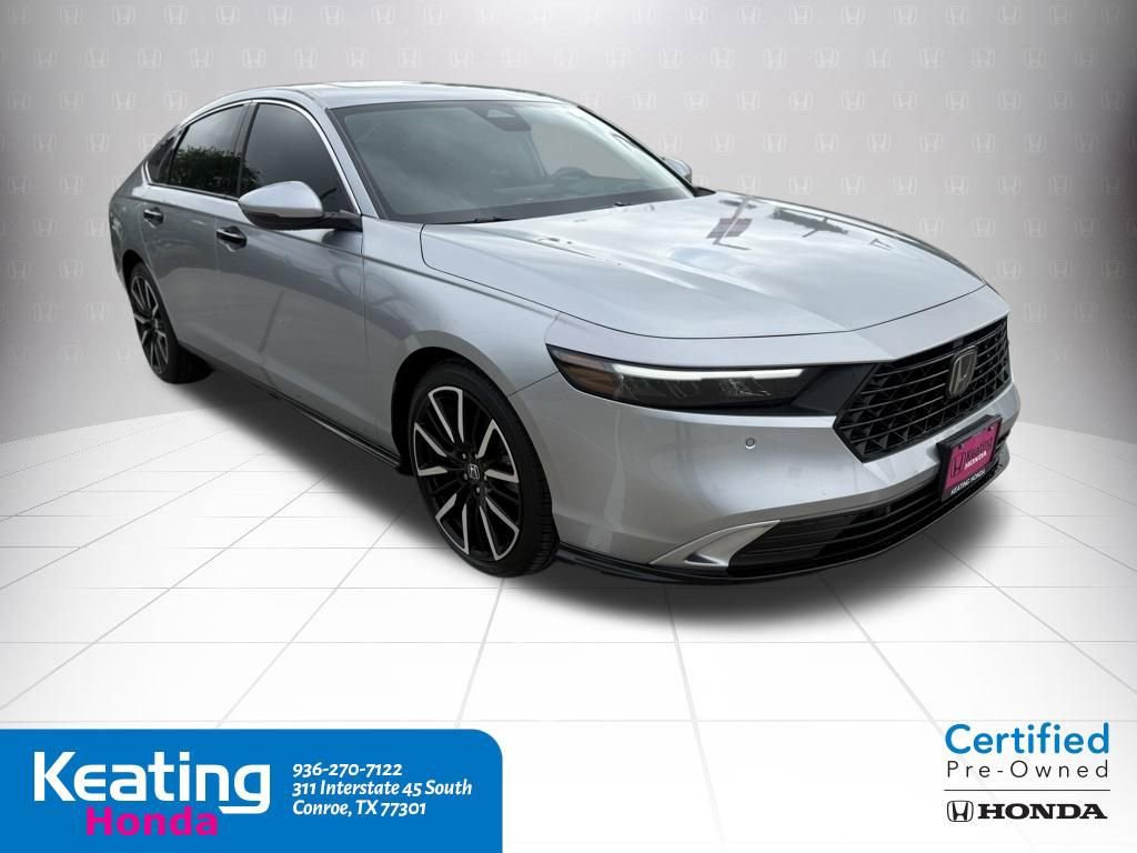 Used 2024 Honda Accord Touring image 3