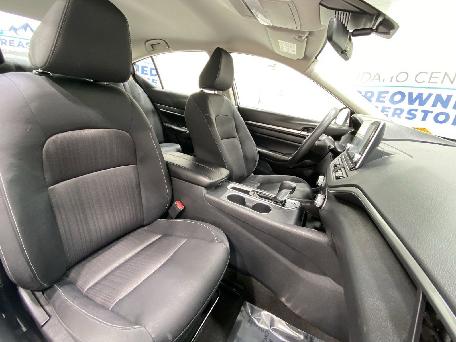 Used 2022 Nissan Altima 2.5 SV FWD image 23
