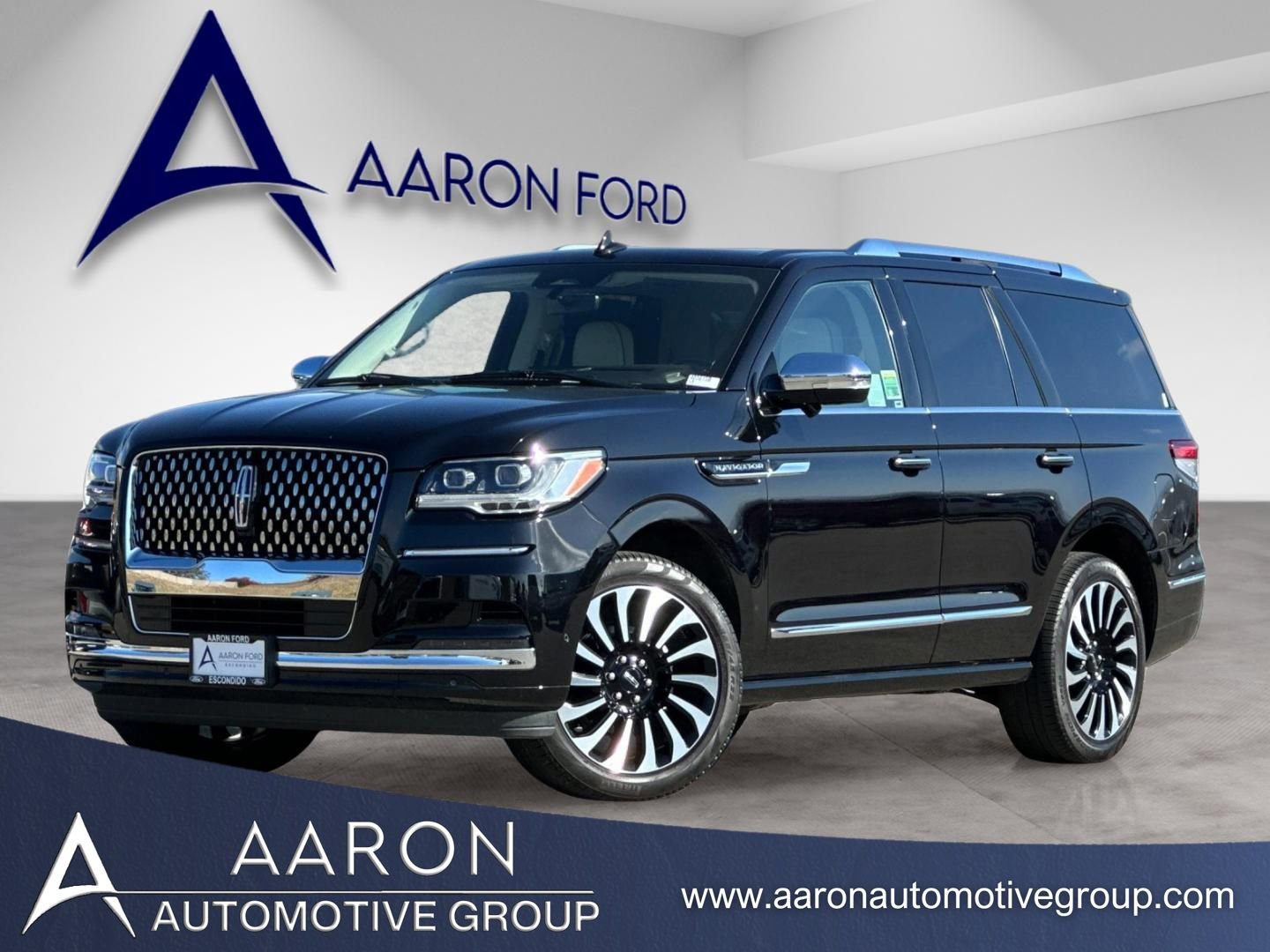 Used 2023 Lincoln Navigator Black Label AWD/4WD image 1