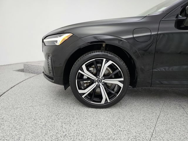 Used 2024 Volvo XC60 T8 Ultimate w/ Protection Package Premier AWD/4WD image 45