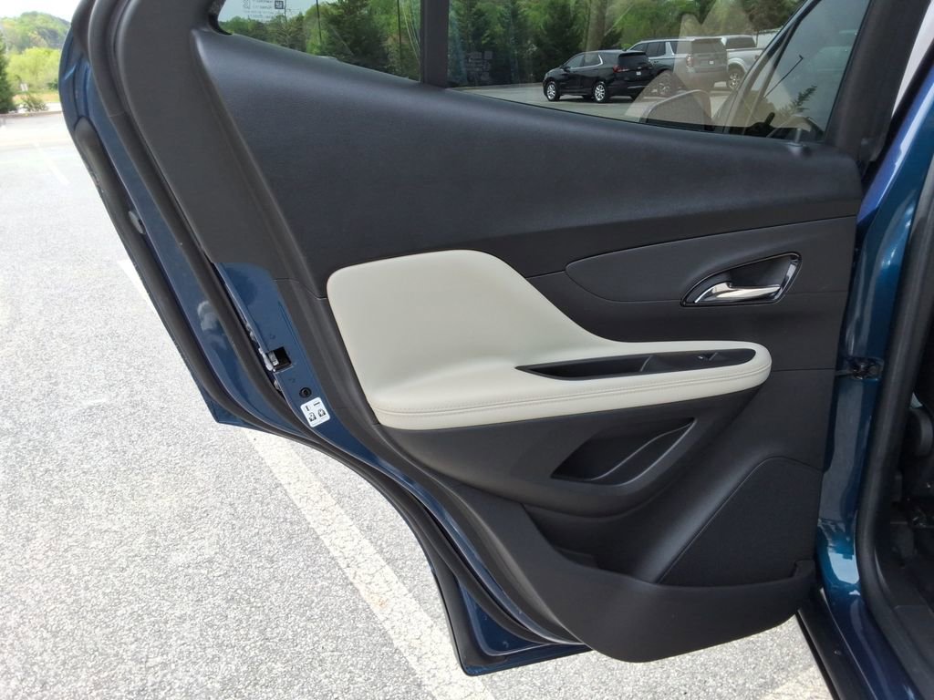 Used 2019 Buick Encore Preferred image 17