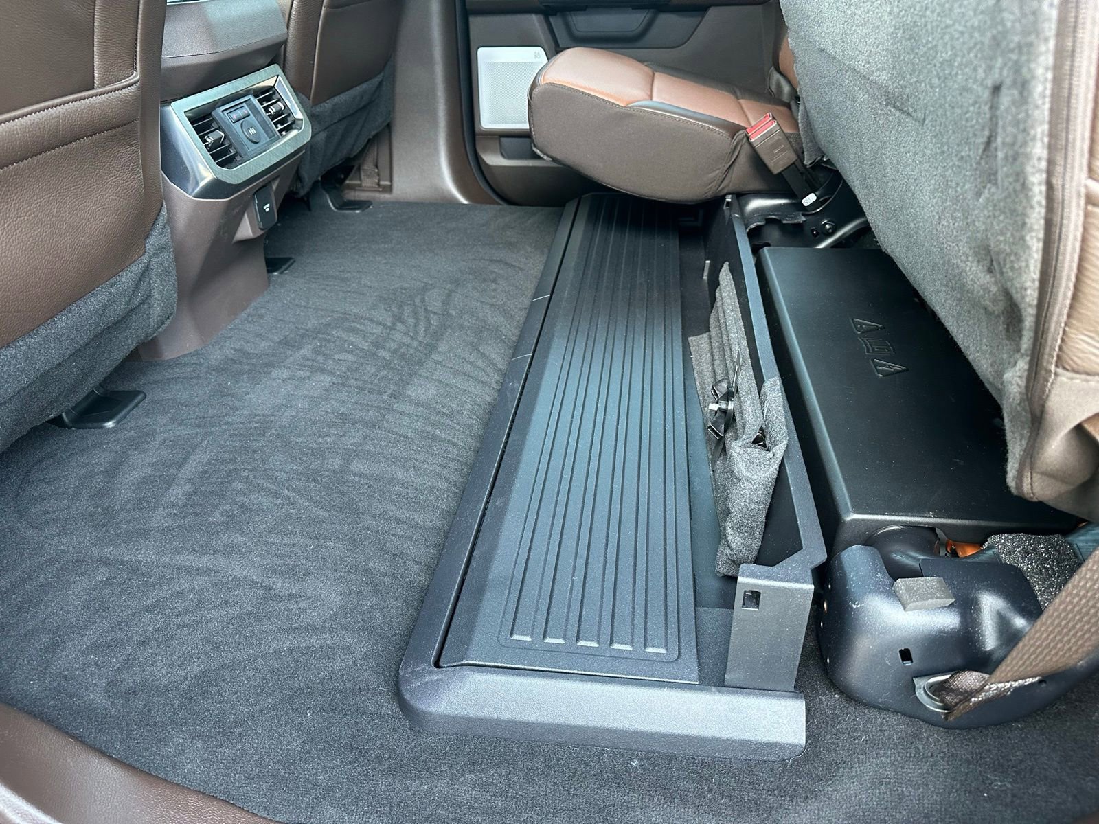 New 2025 Ford F250 King Ranch w/ Chrome Package image 41